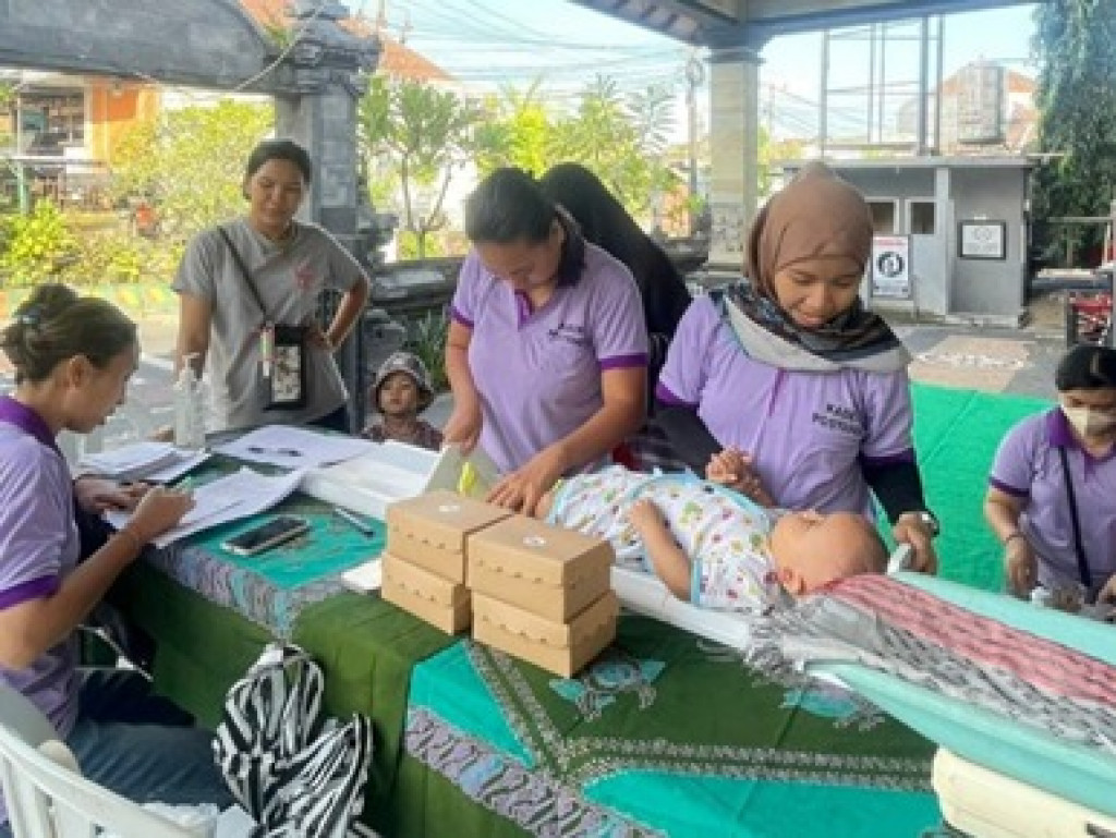 Cegah Stunting, Banjar Bhineka Nusa Kauh, Desa Dalung Adakan Posyandu Balita Secara Rutin